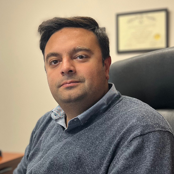 Headshot image of Parham Safarian, P.E., Dulles Branch Manager