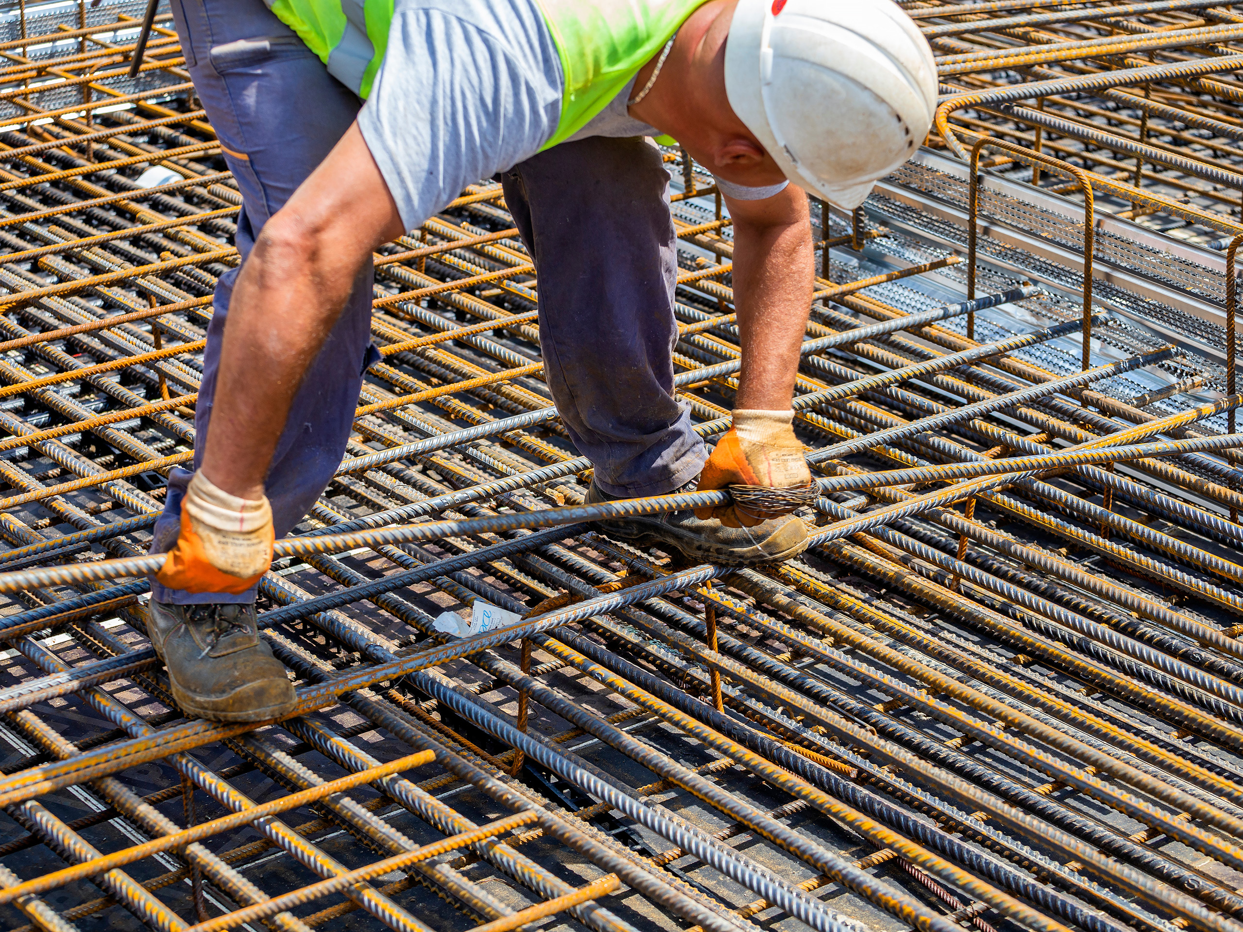 Placing rebar